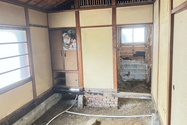 北側の居室は床と天井がダメでした！の画像